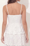 Petite robe de remise de diplôme à volants en dentelle blanche A Line
