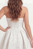 Robe blanche Floral A Line Mini Bustier