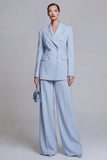 Costumes bleus 2 pièces à jambes larges et boutonnage double boutonné en revers de bal