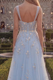 Robe longue de bal en tulle perlé à bretelles bleues en A scintillante