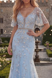 Robe de bal en tule en long col perlé à col en V bleu scintillant avec des appliques