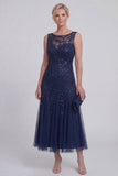 Robe longue robe de mère de la mariée à une ligne fleurie fleurie perlée