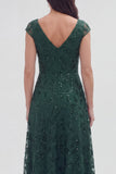 Robe longue de la mère de la mariée à manches longues à manches florales vert foncé