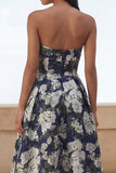 Robe longue de mariée longue à motifs floraux à motifs floraux en fleurs de jonquille bleue en ligne A