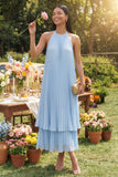 Robe longue plissée bleu ciel à col nu et nœud