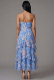 Robe longue d’invité de mariage à étages à étages à motifs floraux en chiffon bleu chiffon