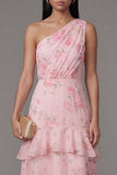 Robe longue d’invité de mariage à motifs floraux à étages rose mousseline d’une épaule