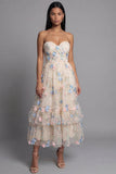 Robe d'invitée de mariage midi champagne tulle ligne A décolleté cœur appliquée