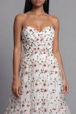 Robe d'invitée de mariage midi champagne tulle ligne A décolleté cœur appliquée