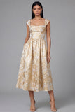 Robe noire midi fleur jacquard à col carré et fronce, ligne en A