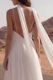 Robe de mariée bohème de plage ivoire maxi à bretelles fines avec fente et écharpe fluide