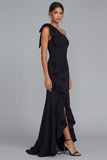 Robe longue de cérémonie noire à volants à une épaule et fente