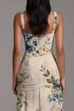 Robe fleurie ivoire froncée à col carré A Line