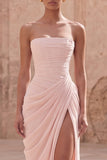 Robe de soirée longue rose clair bustier froissée avec fente