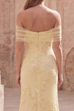 Robe de bal longue sirène jaune dénudée avec broderie florale
