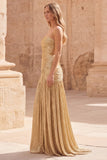 Robe longue de bal dorée bretelée, sans manches et froncée,