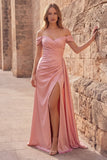 Robe de bal rose en ligne A décollée, longue robe de bal en satin froncée avec fente