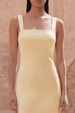 Robe longue en satin sans manches à bretelles jaunes