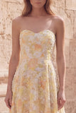 Robe midi fleurie jaune A-Line Sweetheart avec des appliqués
