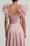 Rose poussiéreuse Une ligne à volants à sequins Longue robe de la mère de la mariée avec fente