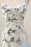Robe longue de bal en forme de sirène bleu clair à sequins avec volants