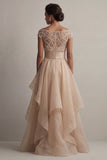 Robe de la mère de la mariée à col bateau à col bateau A line champagne à sequins