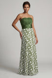 Robe de mère de mariée fleurie verte A Line Bustless
