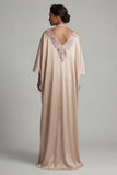 Robe de la mère de la mariée à la robe de la mariée en satin champagne à col nu