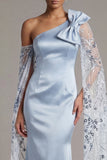 Robe de la mère de la mariée en satin bleu ciel avec un nœud