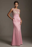 Robe de mère de la mariée rose rose satin à col rond à col rond, longue robe fleurie avec poche