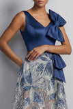 Robe Mother of the Bride Style A Marine à col en V scintillante bleu marine avec nœud