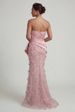 Robe sirène rose sans bretelles florale de la mère de la mariée avec cape détachable