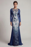Robe de mère de mariée à manches longues en seillettes marines