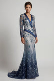 Robe de mère de mariée à col en V à fleurs à col en V en sirène bleu marine
