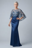 Robe de la mère de la mariée à paillettes scintillantes en marine à fleurs