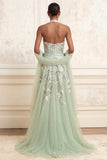 Longue robe de bal de fin d’année poussiéreuse sauge à col nu à col nu en tulle brodée à fentes