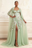 Robe de bal longue vert sauge poussiéreux ligne A brodée avec fente