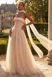 Corset buste à blush Une robe de bal longue en tulle en fleurs 3D avec une écharpe au col