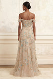 Longue robe de bal de promo à corset champagne à épaules dénudées, appliquée