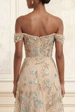 Longue robe de bal de promo à corset champagne à épaules dénudées, appliquée