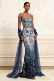 Robe longue de bal en broderie florale ombré à sequins avec châle en tulle