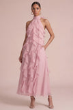 Longue robe de mariée de mariée à volants aux fleurs en rose poussiéreuse