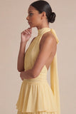 Robe longue d’invitée de mariage à volants jaunes à volants A Line, longue robe d’invité avec un nœud