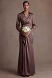 Robe pour mère de la mariée chocolat en satin col V longue fourreau