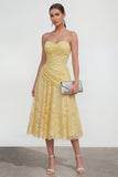 Robe midi en dentelle froncée Yellow Sweetheart