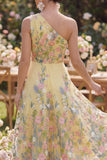 Robe midi fleurie jaune à une épaule brodée