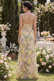 Longue robe fleurie brodée en tulle sirène avec champagne