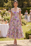 Robe midi fleurie midi brodée en tulle lilas à la ligne décollée