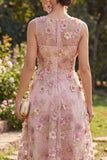 Robe midi fleur appliquée en col en V en tulle rose fuchsia en ligne A