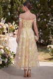 Jaune clair Une ligne froncée sur l’épaule Robe Maxi à fleurs